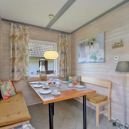 22 Mit Seeblick Und Garten Bis 6 Personen Holiday home Kirchheim (Hessen)