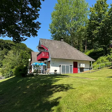 Holiday home 22 Mit Seeblick Und Garten Bis 6 Personen *